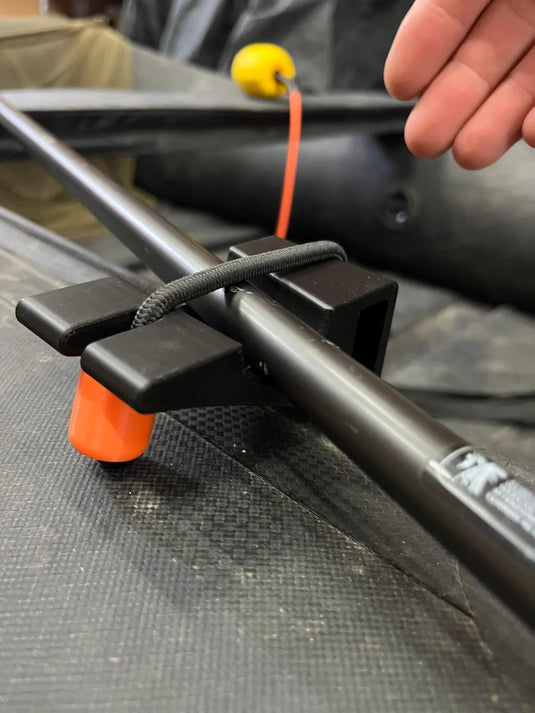 IB Supporto guadino per gommone con logo IB