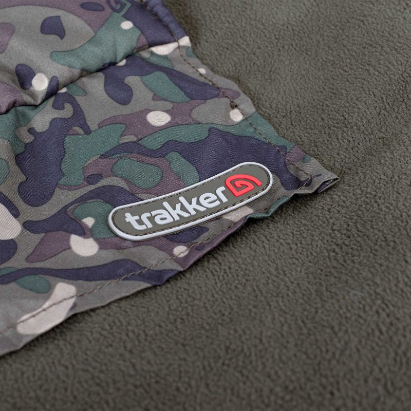 Load image into Gallery viewer, TRAKKER RLX BED COVER CAMO
