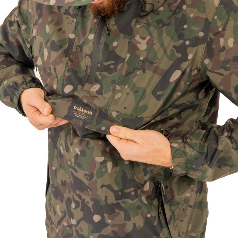 Load image into Gallery viewer, TRAKKER TECHPRO CAMO SMOCK
