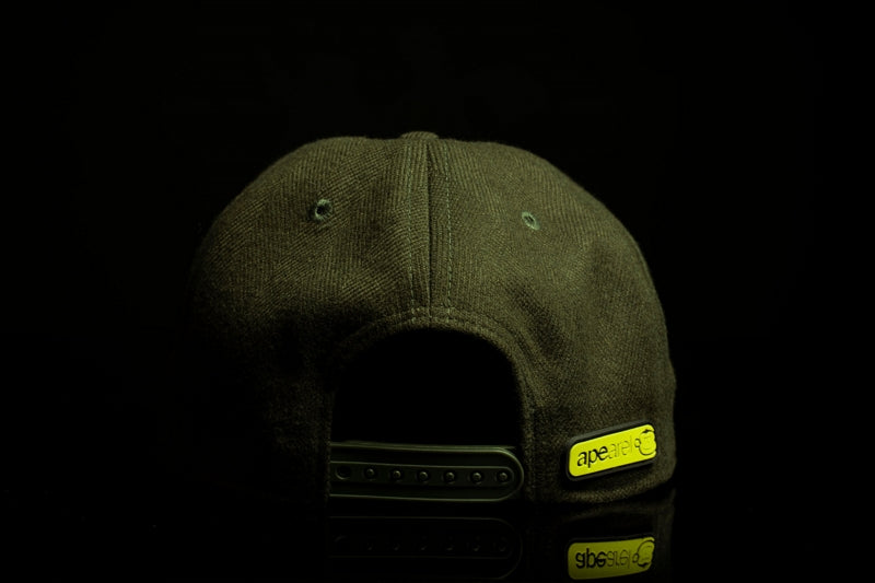 Load image into Gallery viewer, Ridge Monkey APEarel Dropback Snapback Cap
