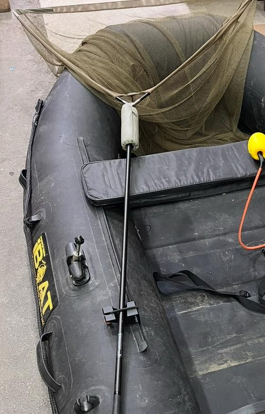 IB Supporto guadino per gommone con logo IB